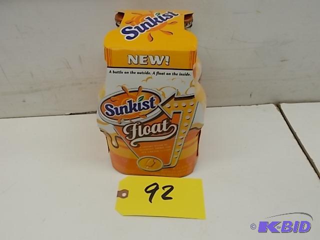 lot 92 image: 4 pk. Sunkist Float, Unopened...