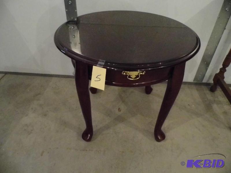 Round End Table