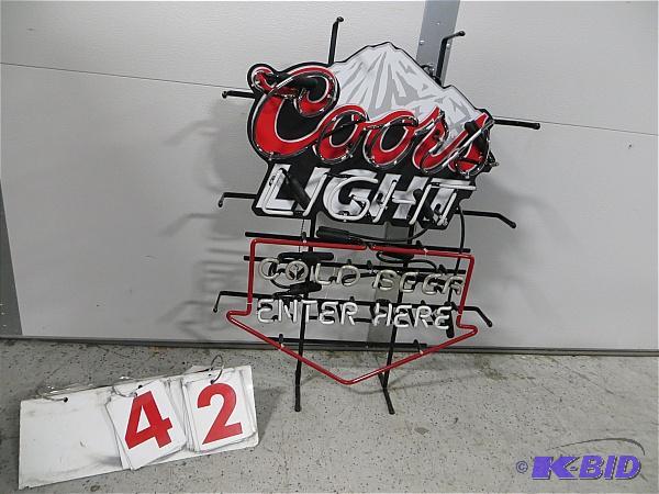 lot 42 image: Coors Light Neon Sign