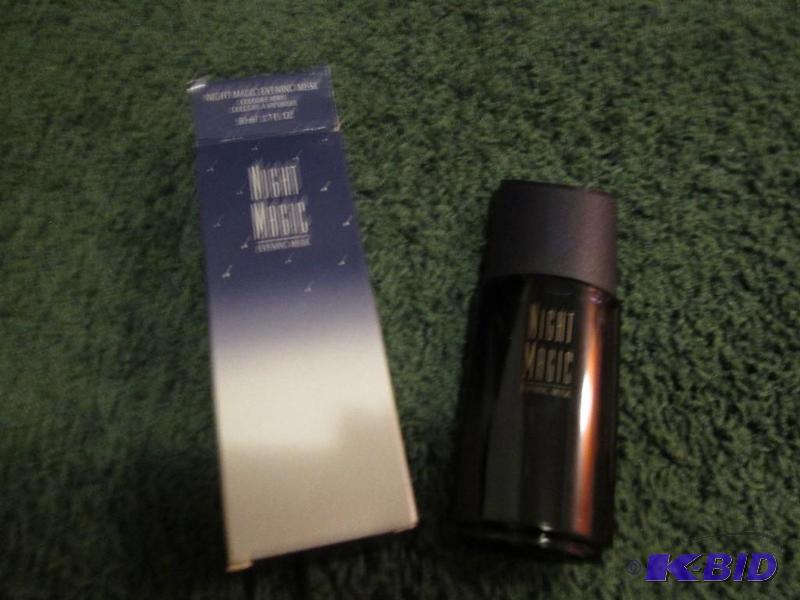lot 120 image: Avon 1999 night magic evening musk cologne sp...