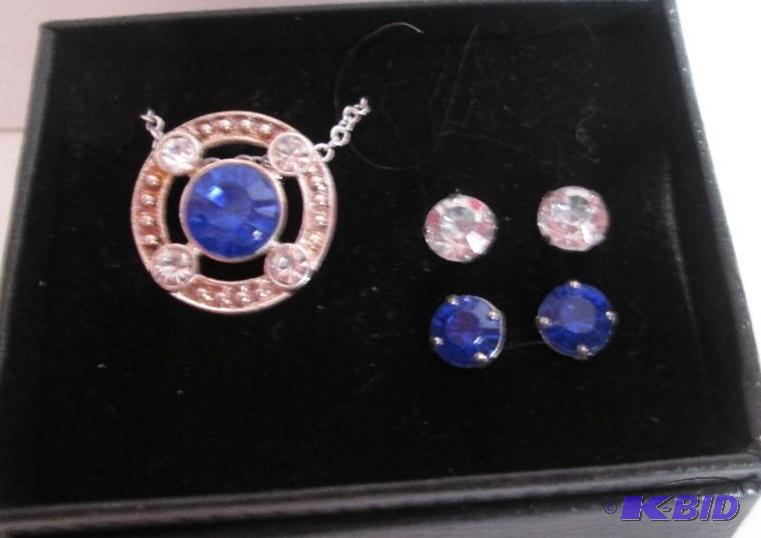 lot 14 image: September Sapphire gem stone necklace and mat...