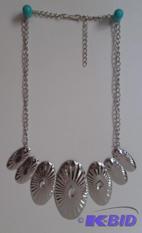 lot 46 image: sliver and diamon shaped gemsone necklace...