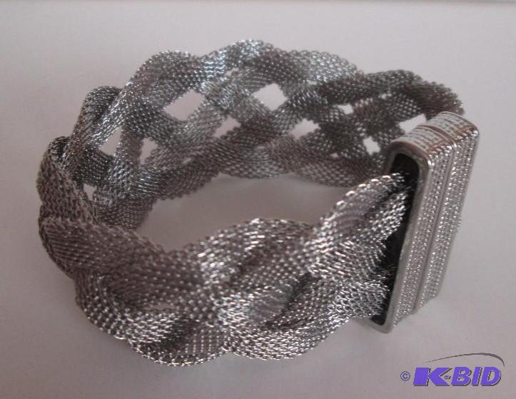 lot 71 image: Macys Chain linked braided magnetic braclet r...