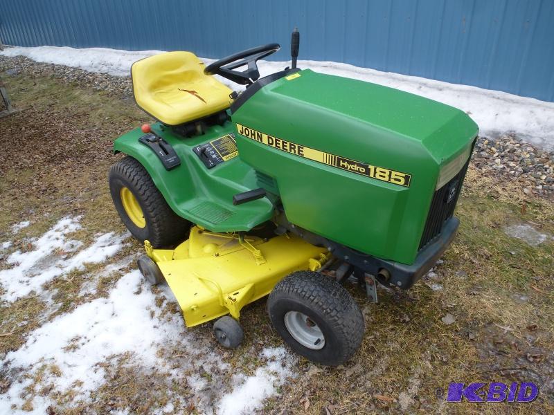 lot 6 image: John Deere 185 Hydro Lawn Tractor Has FC&nbs...