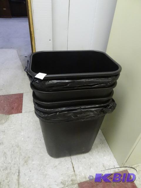 lot 120 image: 7 Plastic Office Waste Baskets...