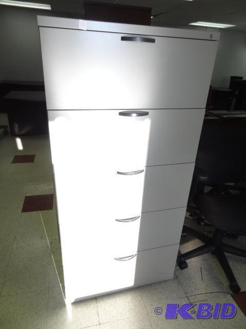 lot 15 image: 30" Metal 5 Drawer Lateral FIle...