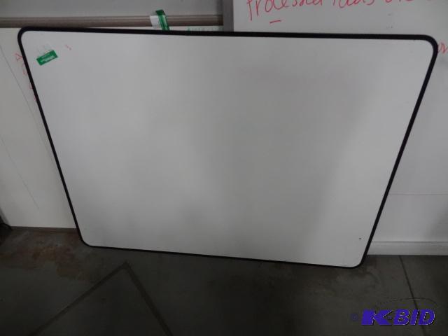 lot 209 image: 48 X 36 White Board...