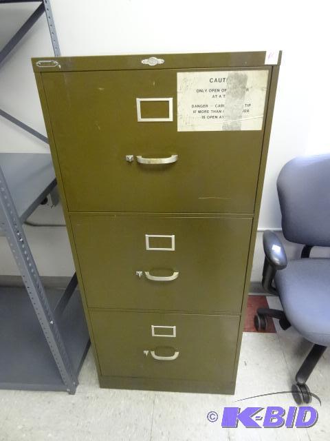 lot 66 image: Art Metal Heavy DUty FIle Cabinet. 24 X 24 X ...