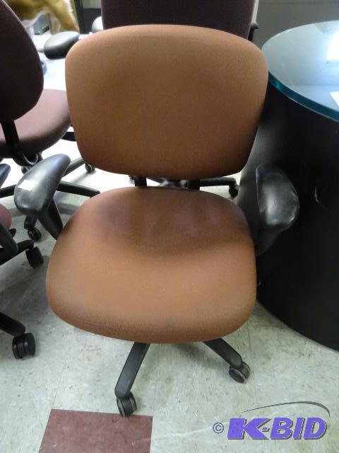 lot 94 image: Office Chair on Wheels...