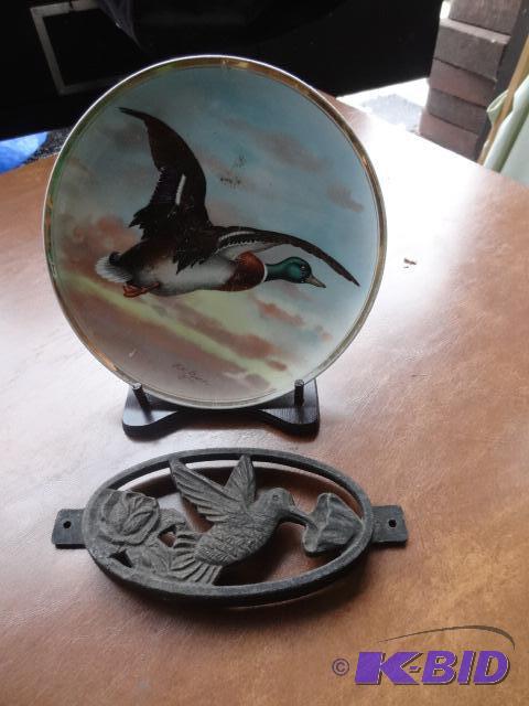 lot 145 image: Cast Iron Hummingbird. Duck Plate...