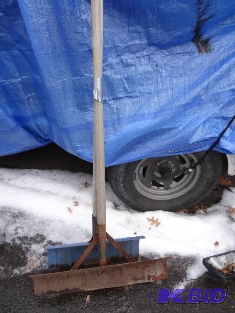 lot 149 image: Snow Shovel and Scraper...