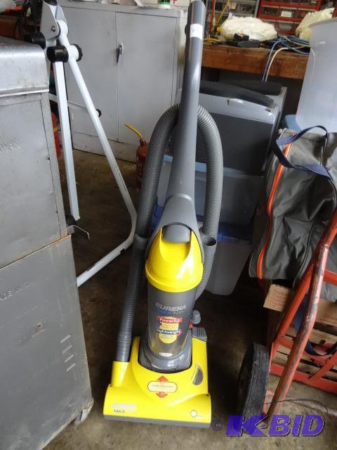 lot 163 image: Eureka Maxima Vacuum. Works...