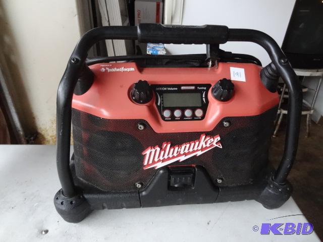 lot 191 image: Milwaukee Radio. Works...