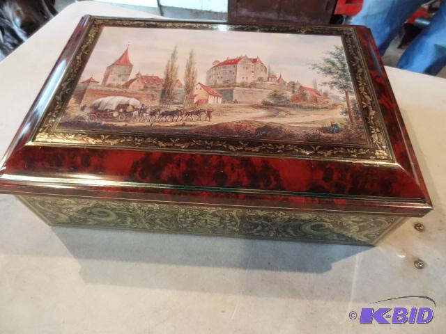 lot 280 image: Metal Tin 15 X 10 X 5...