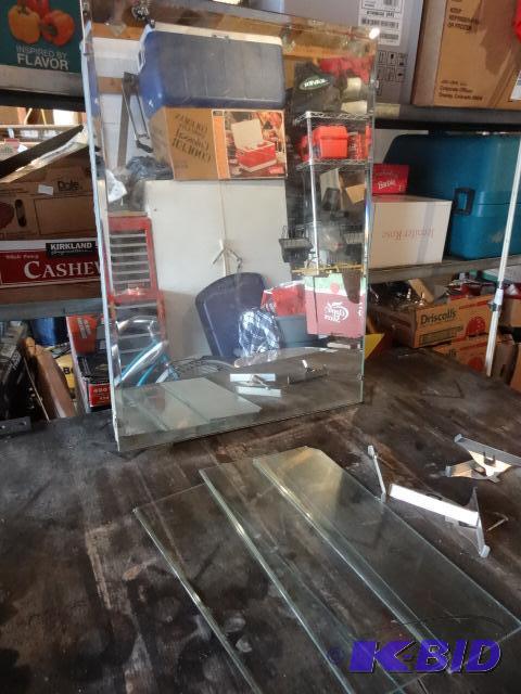 lot 45 image: In Wall Medicine Cabinet 16 X 22 X 6...