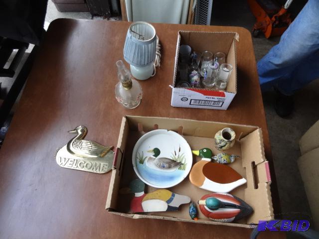lot 85 image: Misc Home Decor. Ducks. Shot Glasses, Mine La...