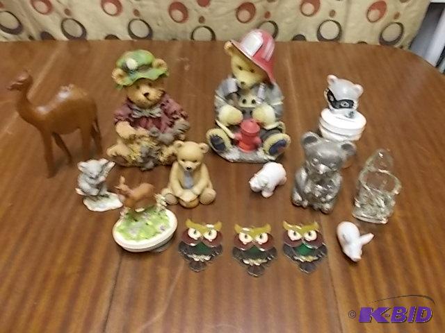 Figurines