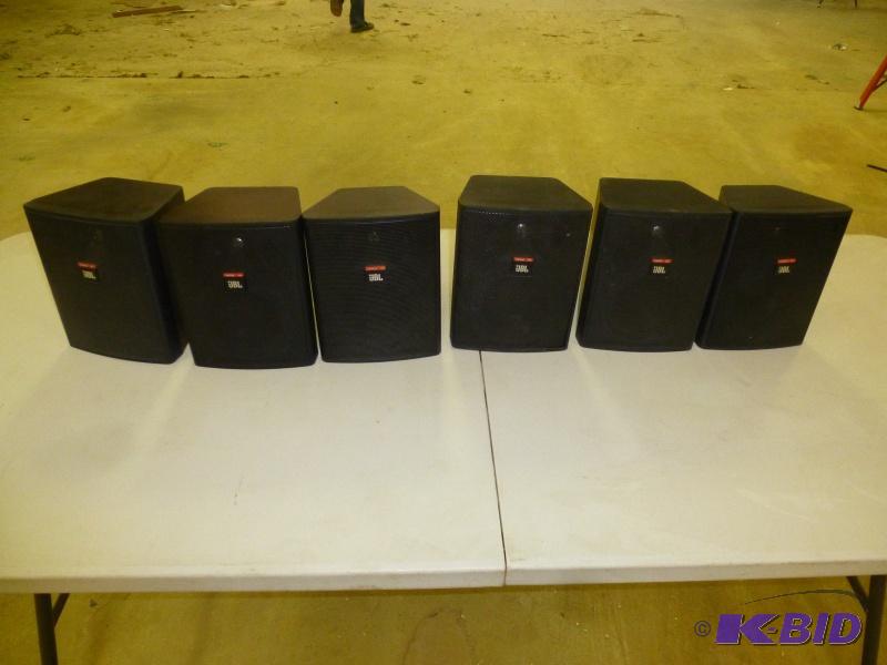 lot 32 image: JBL Speaker System 70- 100 amp V Line 7.5- 6...