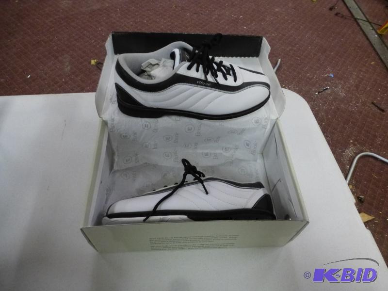 lot 58 image: Ethonic&nbspBowling shoes Womens size 9 12...
