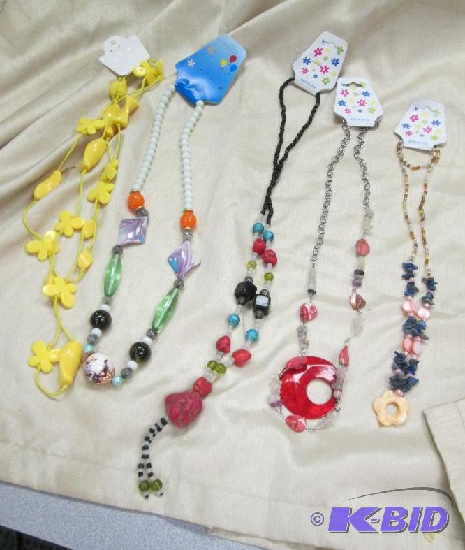lot 114 image: Qty 5 Different kinds of Fashion Jewelry diff...