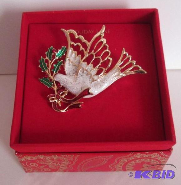 lot 121 image: Macys holiday lane- sparkley dove with miselt...