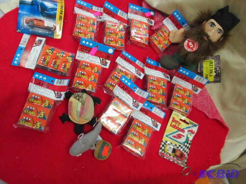 lot 17 image: Qty 17 Hot wheel car, Repeating roll caps, tu...