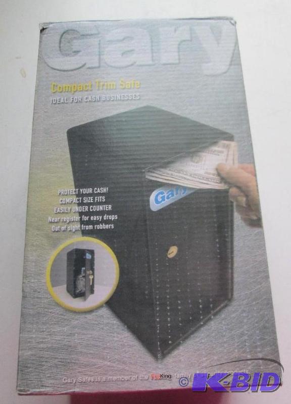 lot 224 image: Gary compact trim safe ideal for cash businss...