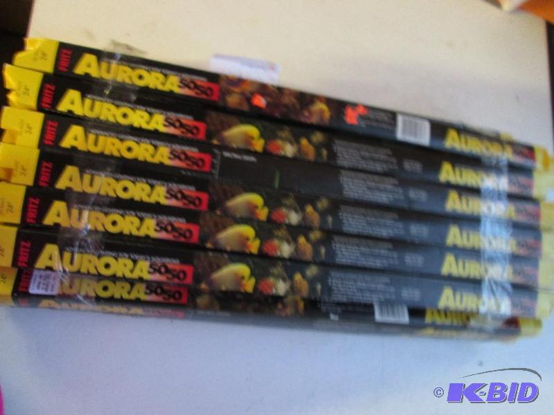 lot 258 image: Aurora 5050 20 watt 24 aquarium light bulbs...