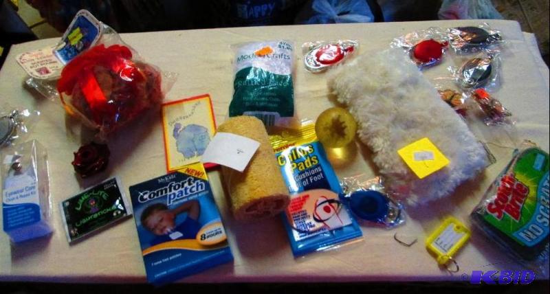 lot 278 image: mixed lot of household item, cleaning supplie...