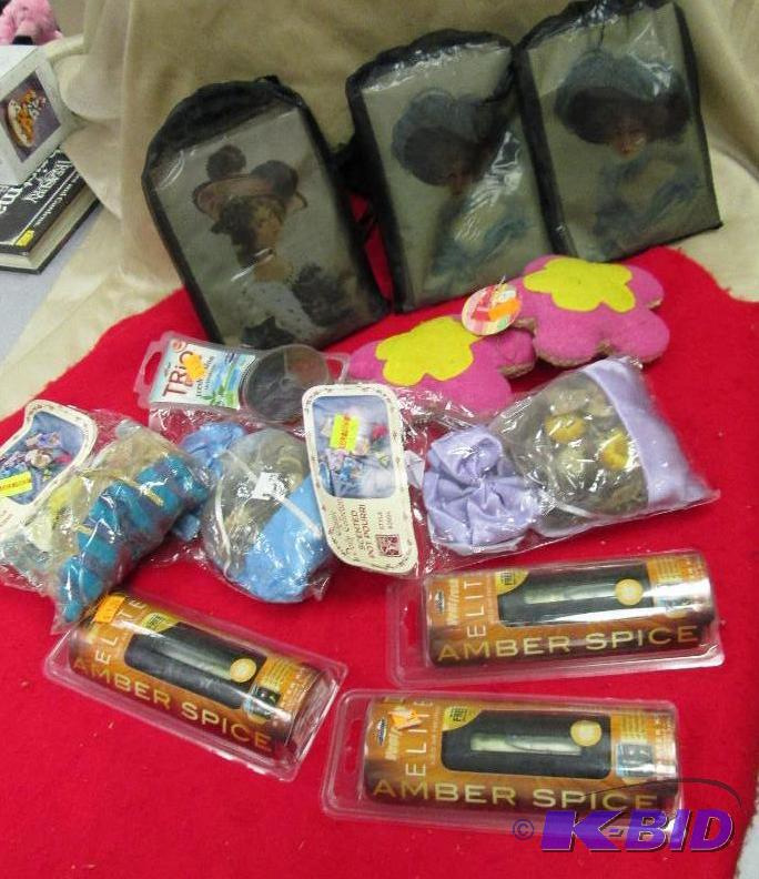 lot 50 image: Qty 12 of air freshener and scented pot pourr...