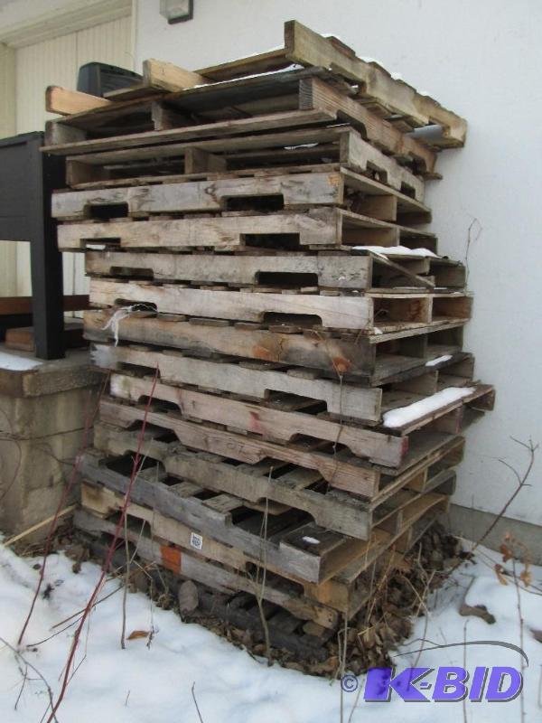 Lot of 16 pallets...