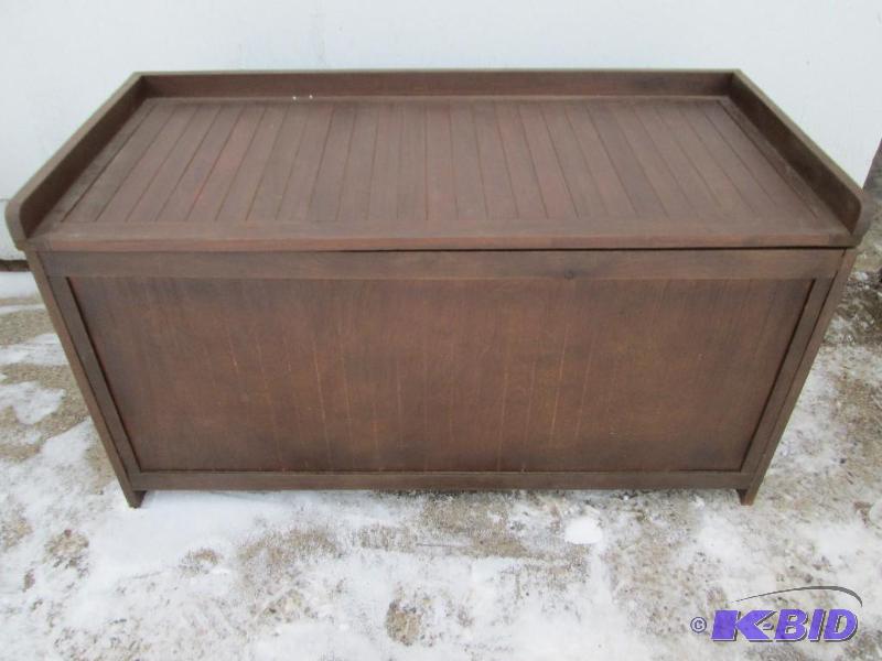 Brand new Cabos collection deck box crafted f...