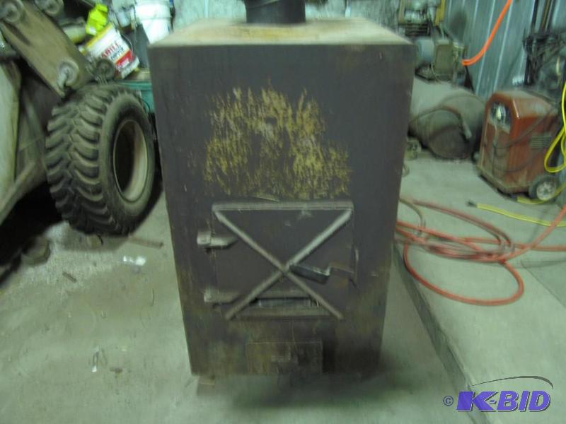 Wood Stove  Can be hooked up to forced air d...