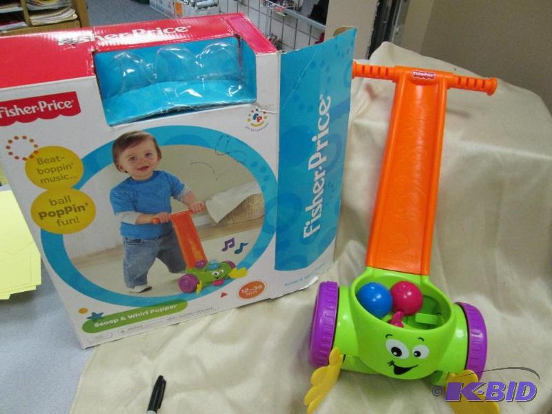 lot 106 image: Fisher-Price Scoop and whirl popper...