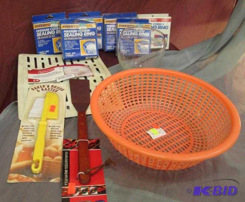 lot 133 image: pressure cooker sealing ring 6 boxes, 1 glass...