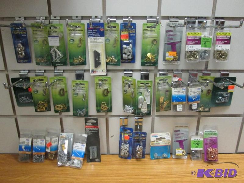 lot 208 image: utility blades,brads,scraper blades, various ...