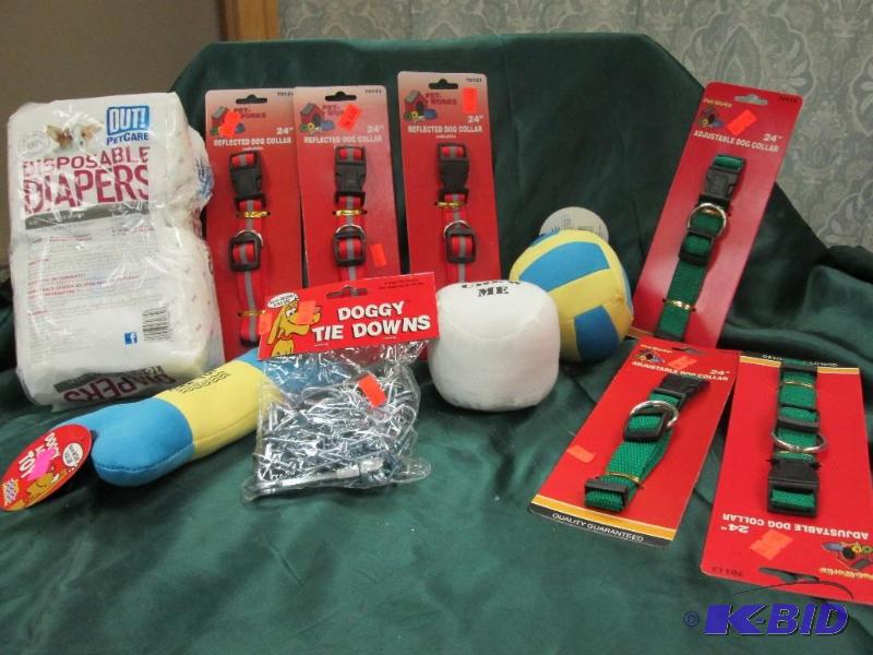 lot 263 image: reflected dog collers, chew toys, 6 ft. chain...