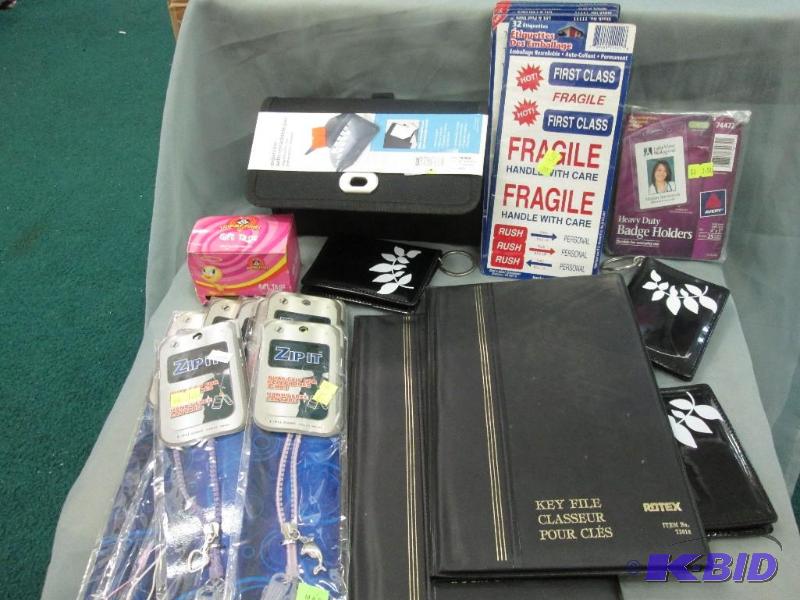 lot 290 image: organizer, packing labels, zipit clips, id wa...