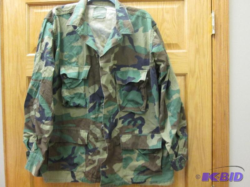 lot 308 image: army jackect, buttons up size large, regular...