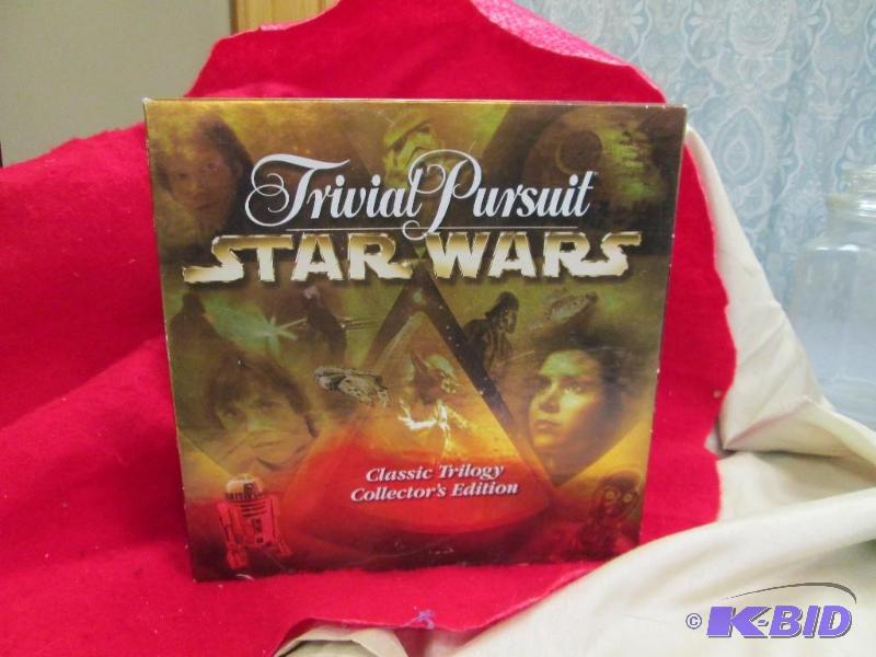lot 69 image: Trivial Pursuit Star Wars Classic Trilogy Col...