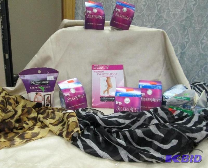 lot 86 image: 5- Leggs Silken mist control top sheer toe Si...