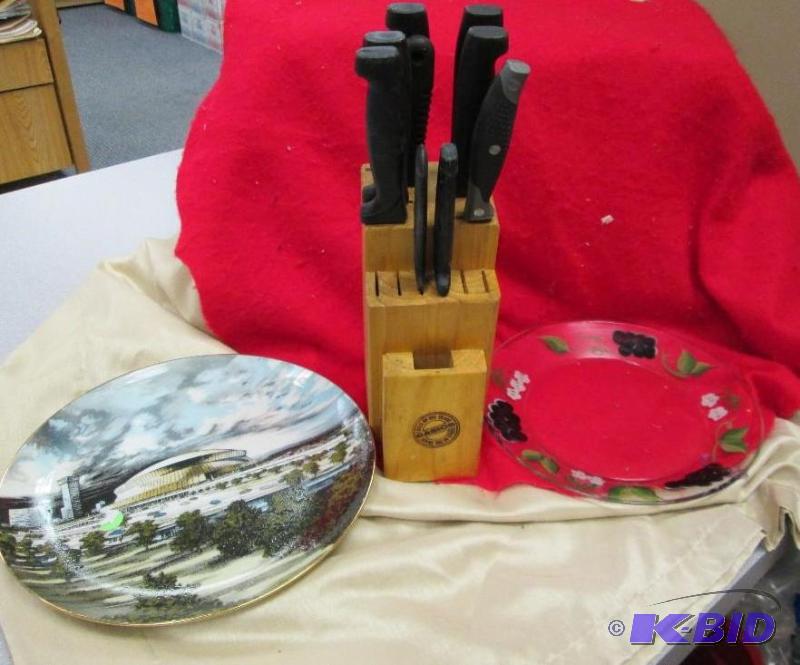 lot 97 image: Knives and knive block, and a decortive plate...