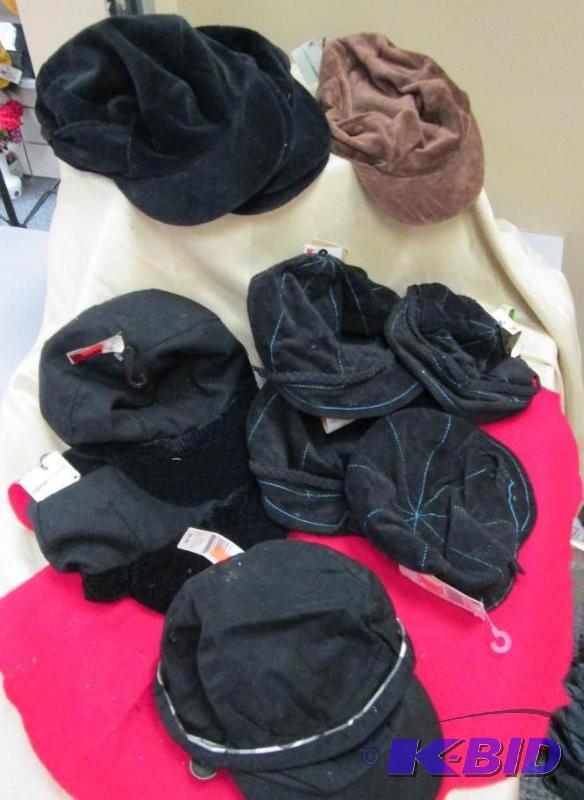 lot 98 image: Assortment of ladies hats...