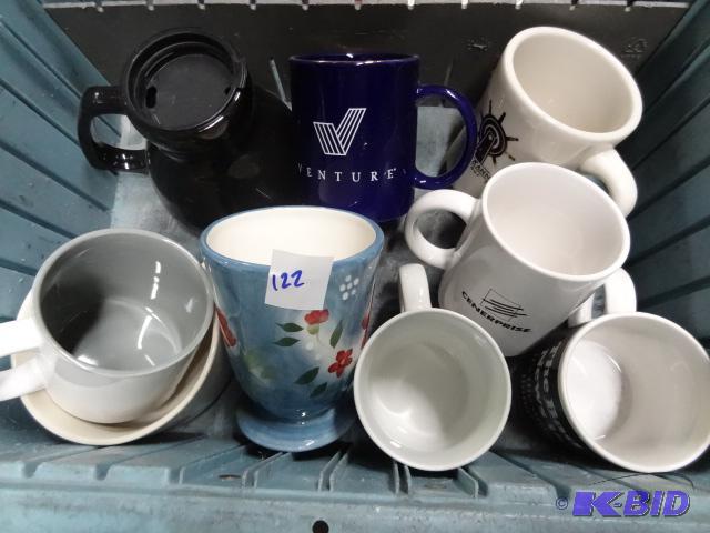 lot 122 image: Used lot of approximately 9 coffee mugs. Vari...