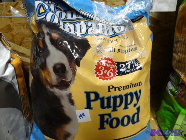 lot 194 image: New Home Companion the brand dog food. Comple...