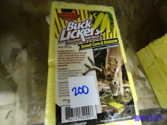 lot 200 image: New quantity 3 buck lickers flavored salt blo...