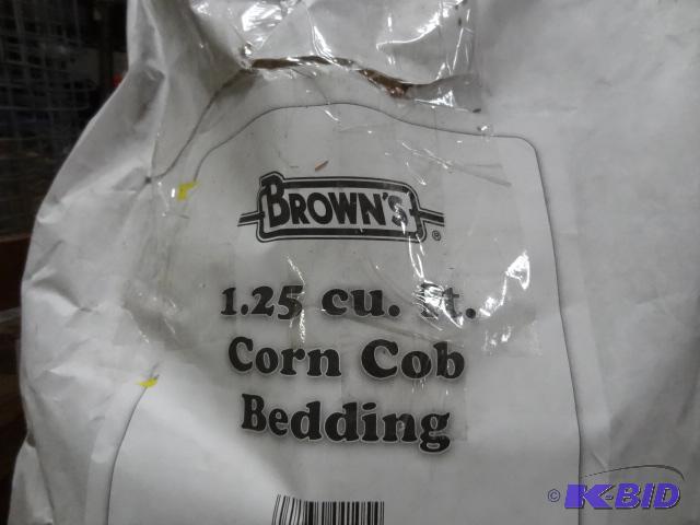 lot 215 image: New bag of a Browns brand corncob bedding. Ap...