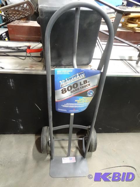 lot 232 image: New milwaukee brand 800 pound hand truck. The...