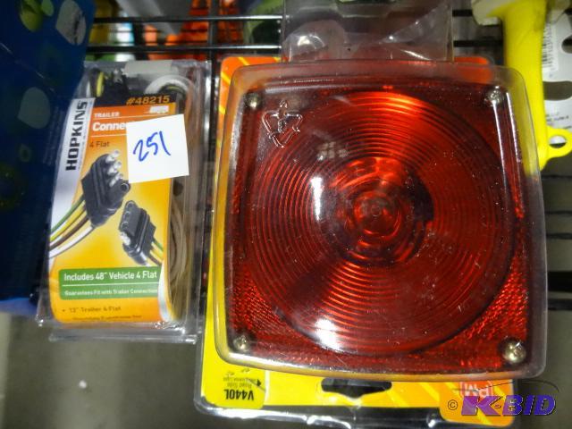 lot 251 image: New two piece trailer lot includes Hopkins br...