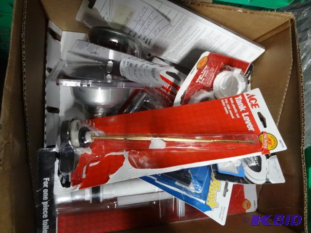 lot 261 image: New large lot of miscellaneous plumbing items...